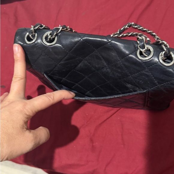 Chanel Black Quilted Leather Bag - Picture 12 of 14